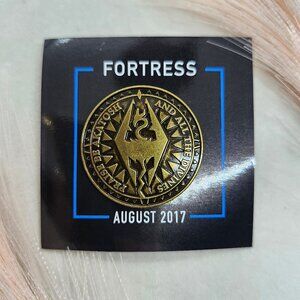 Loot Gaming by Loot Crate - Fortress (Aug 2017) Box Collectible Pin